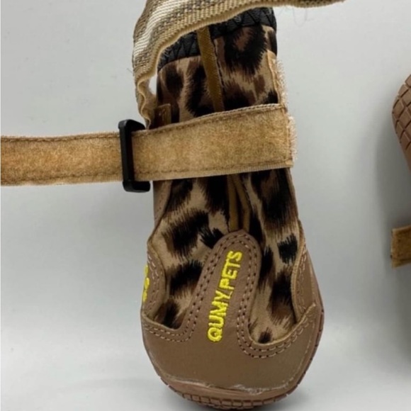 QUMY dog waterproof boots- Leopard print- Size
2 (18-27 lbs) gentle used - Picture 4 of 10